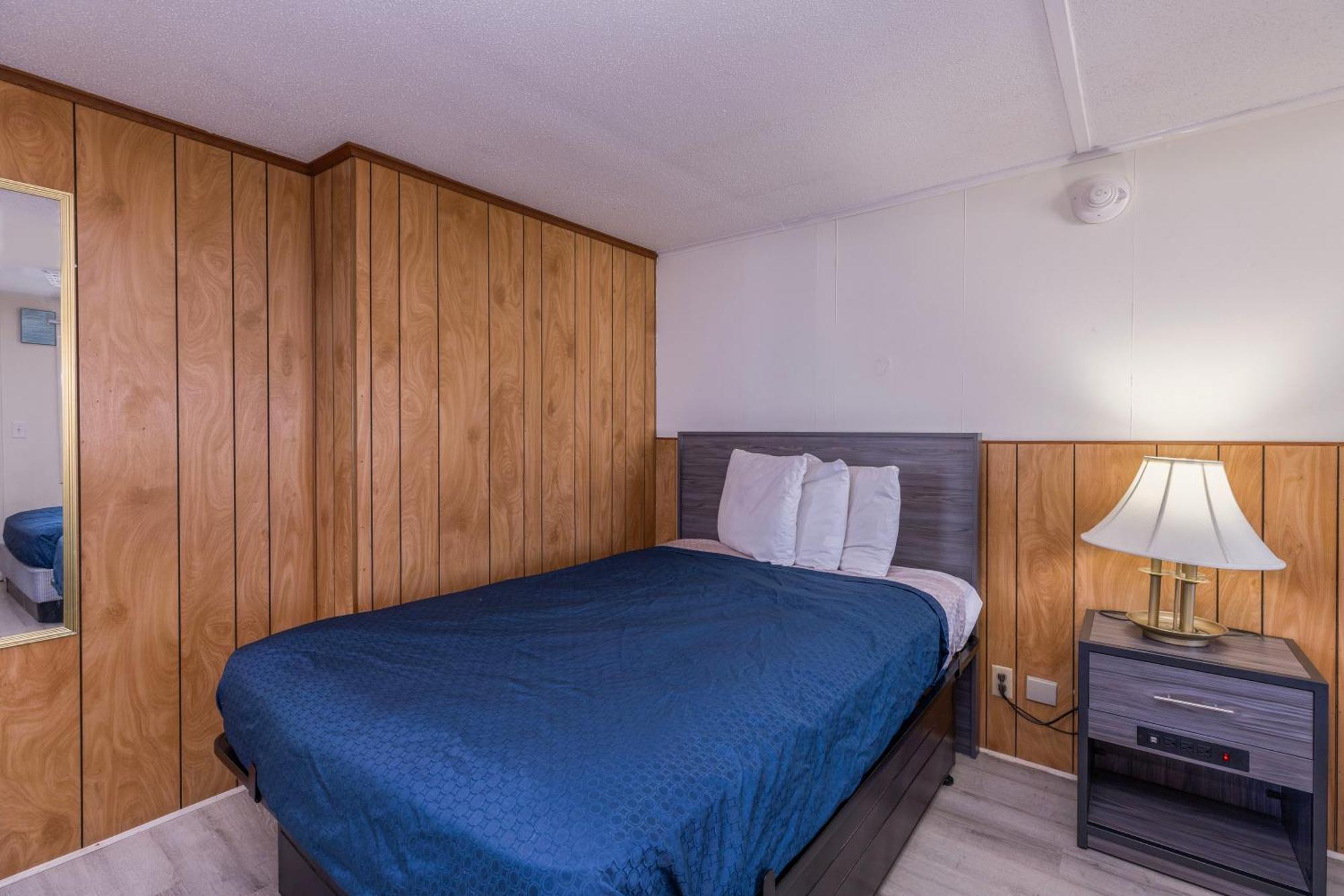 Ne'R Beach Motel Уэллс Экстерьер фото